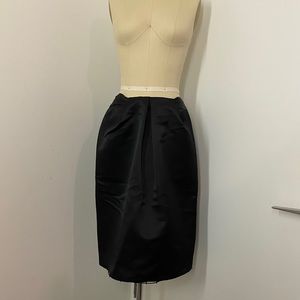 Oscar De La Renta black silk skirt - NWT